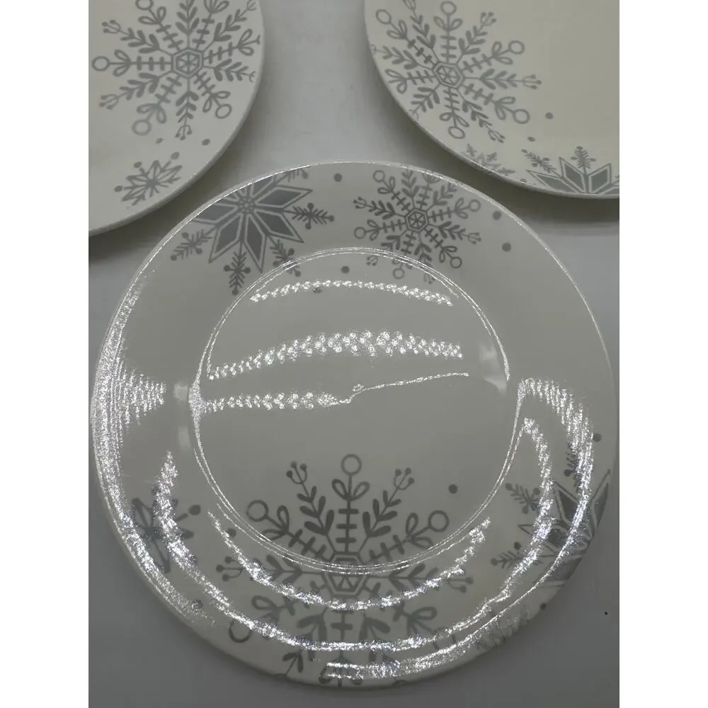 Set Of‎ 4 Royal Norfolk Holiday Winter Silver Snowflake Ceramic Salad Plates, 8”